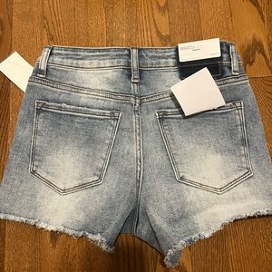 Pacsun jean shorts. Just not my style. Size small.